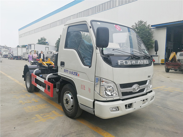 福田小卡勾臂垃圾車(chē)-4方