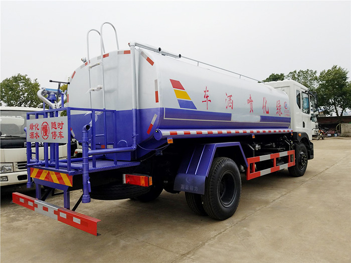 東風創(chuàng)普灑水車-12方