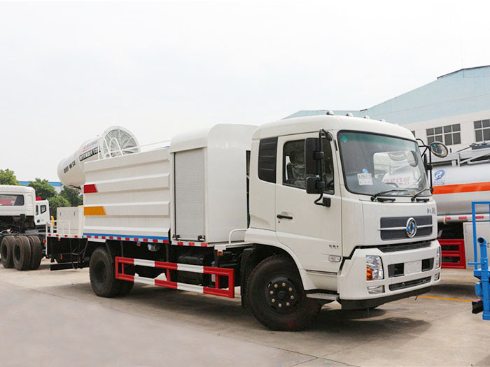 東風天錦多功能抑塵車-7方
