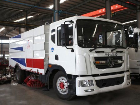 東風多利卡D9掃路車