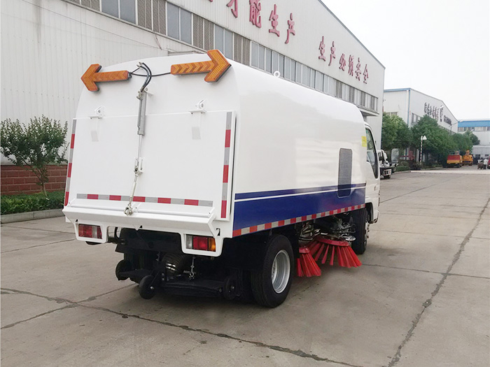 五十鈴掃路車
