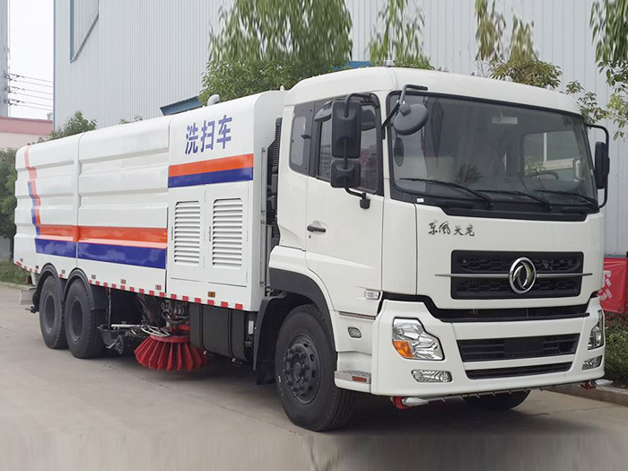 東風(fēng)天龍洗掃車(chē)