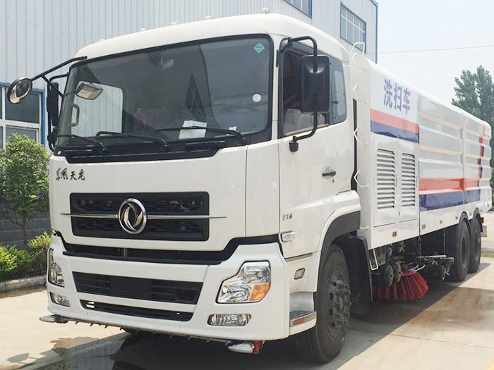 東風(fēng)天龍洗掃車(chē)