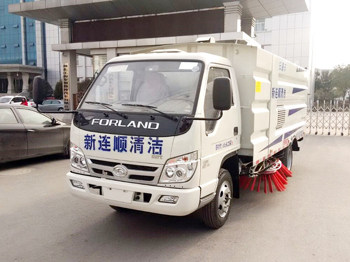 福田小卡掃路車(chē)