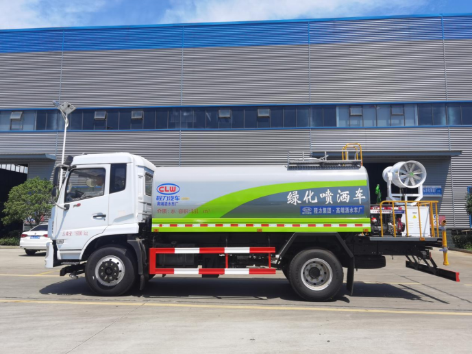 東風(fēng)多利卡灑水車