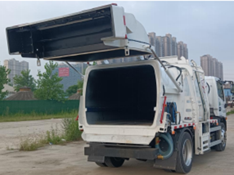 6.5方電動(dòng)餐廚垃圾車