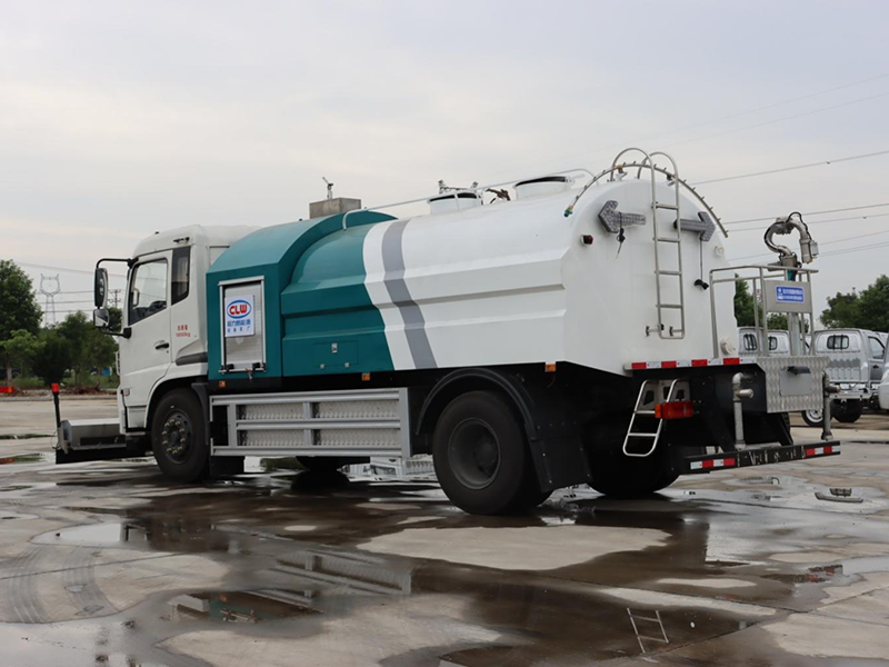 CL5182GQXBEV型純電動(dòng)清洗車