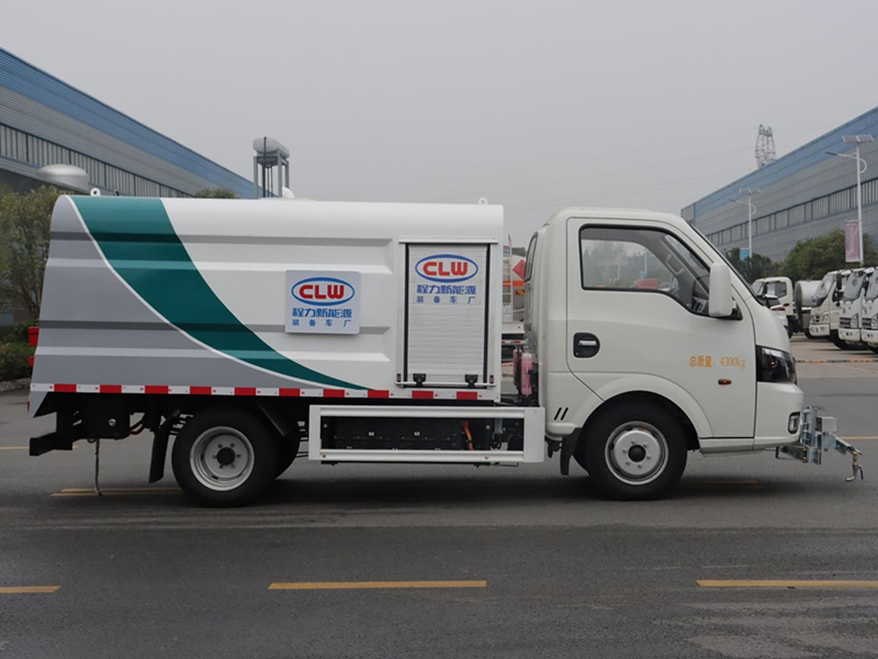 CL5040TYHBEV純電動(dòng)路面養(yǎng)護(hù)車